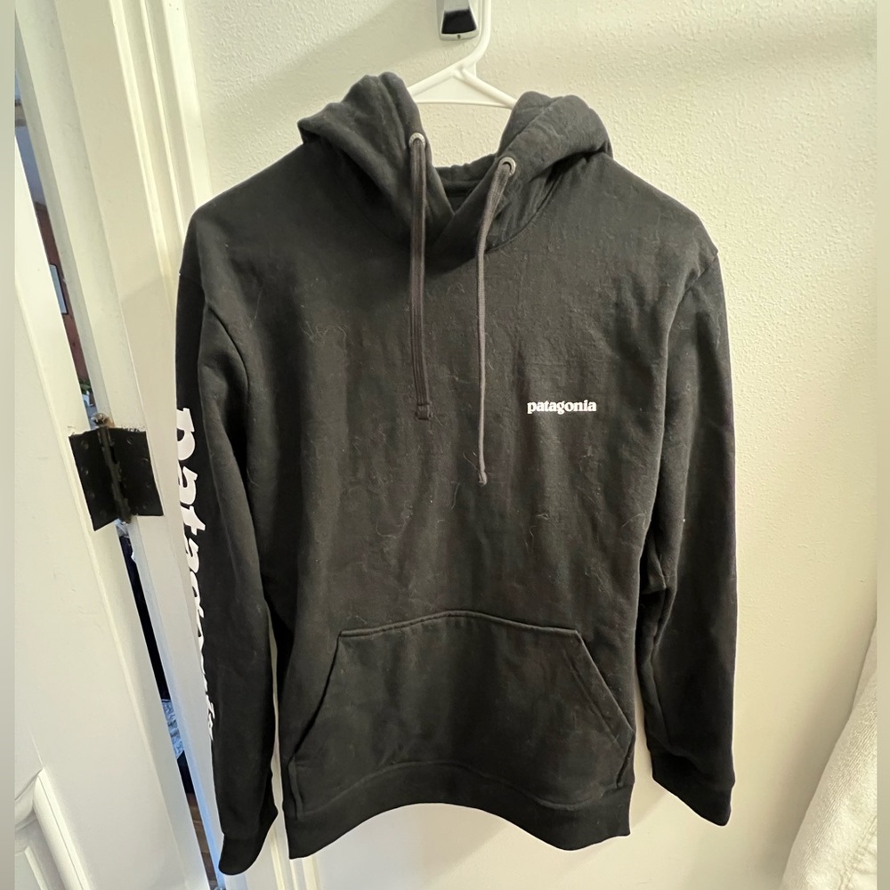Men’s Patagonia Hoody, Black size Small